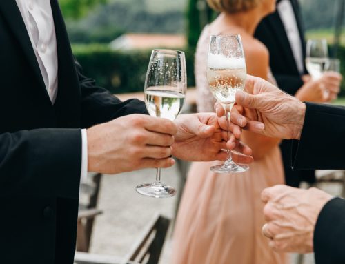 Cena de Navidad de empresa en Madrid: claves para organizarla